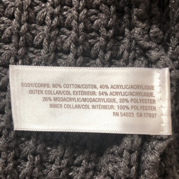 Old navy knit - Picture 3 of 4